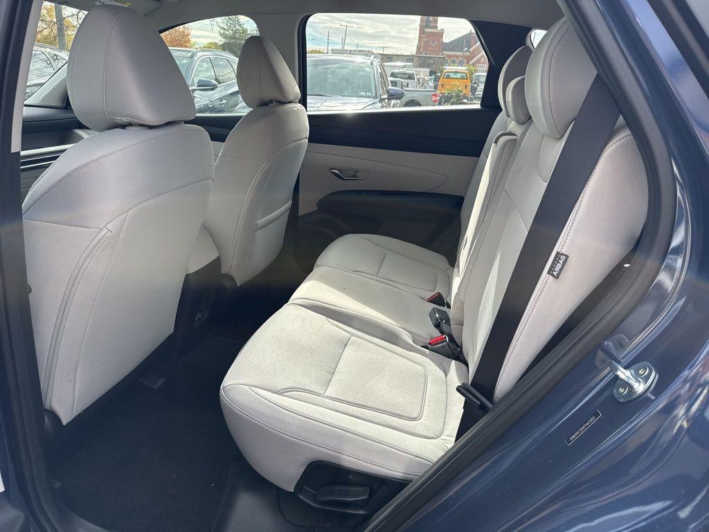 2026 Hyundai TUCSON SE
