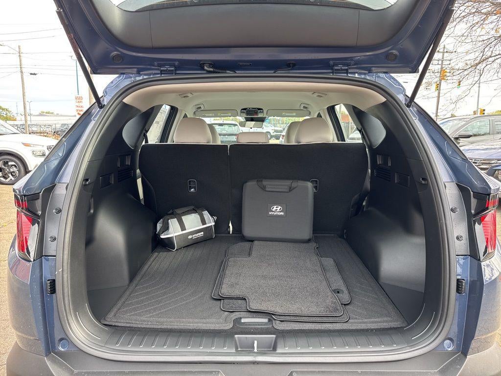 2026 Hyundai TUCSON SE