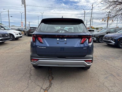 2026 Hyundai TUCSON SE