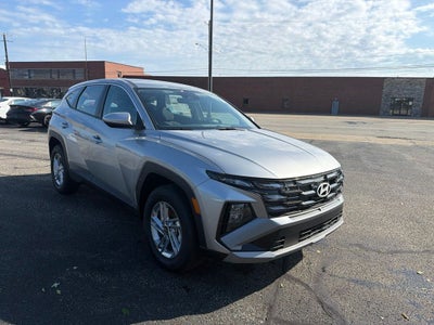 2026 Hyundai TUCSON SE