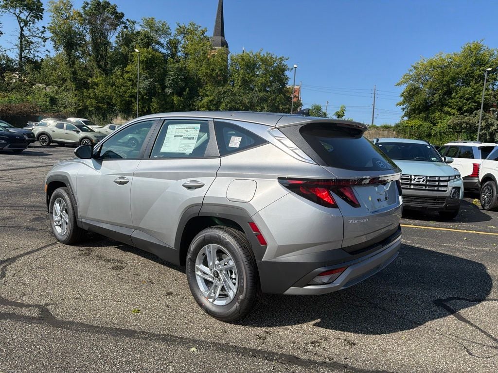 2026 Hyundai TUCSON SE
