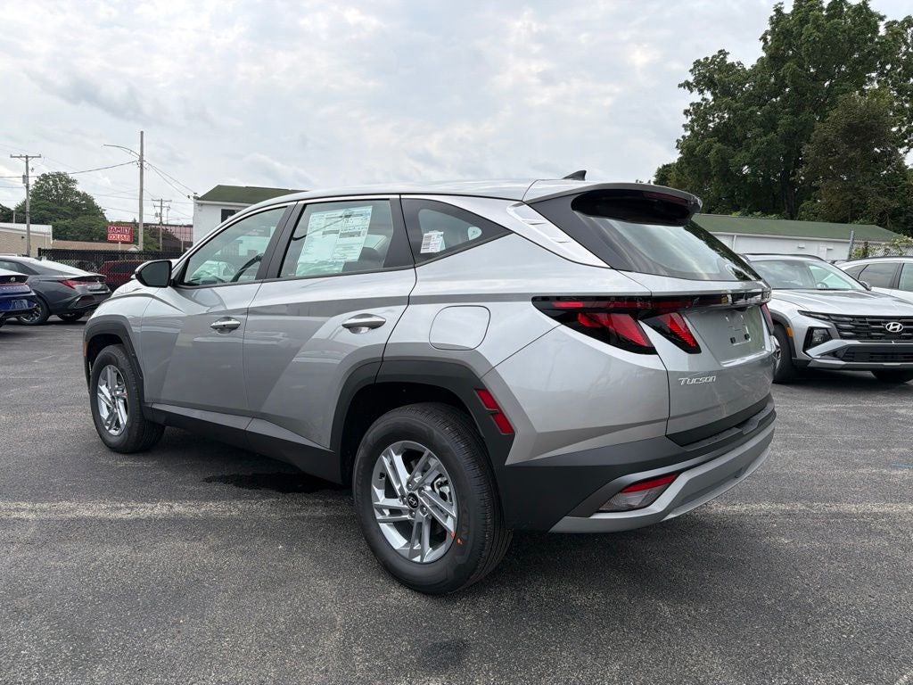 2026 Hyundai TUCSON SE