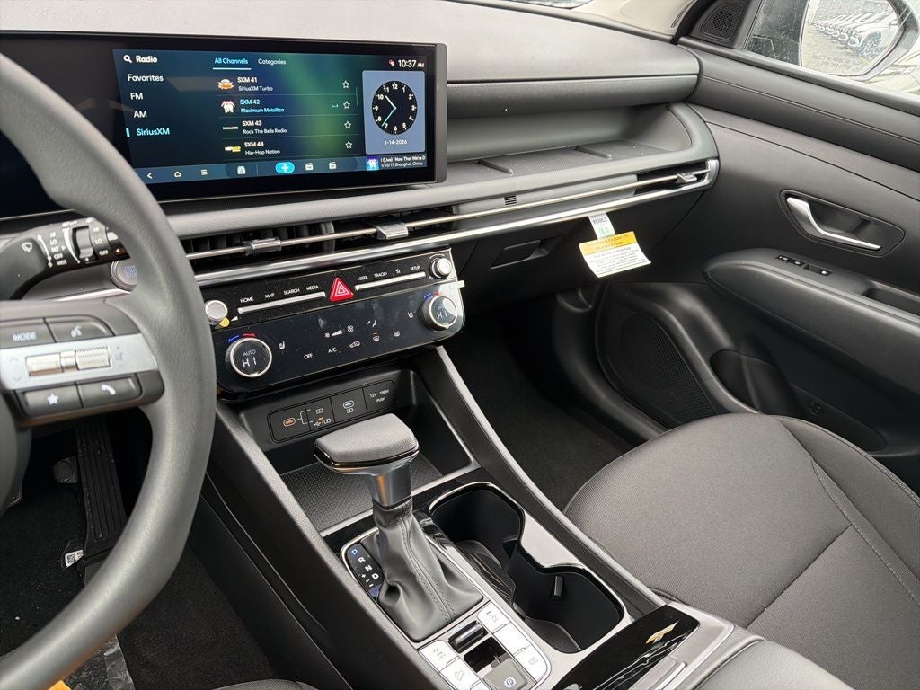 2026 Hyundai TUCSON SEL