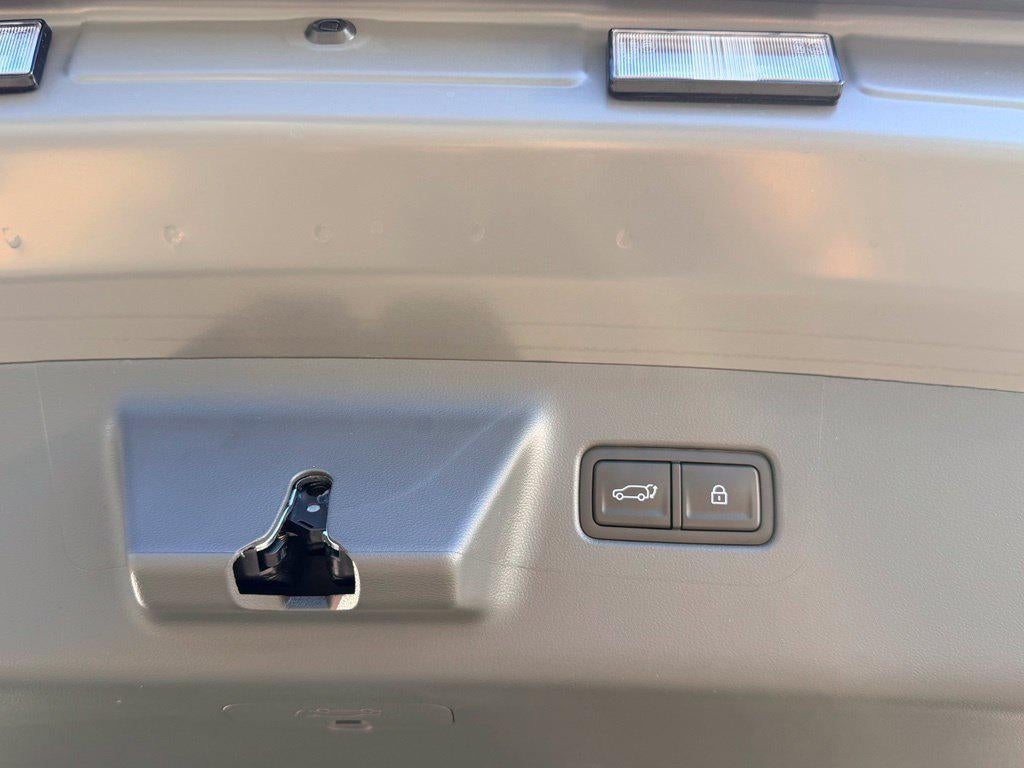 2027 Hyundai SANTA FE HYBRID Limited