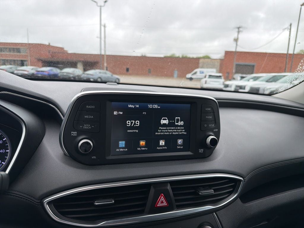 2019 Hyundai SANTA FE SE
