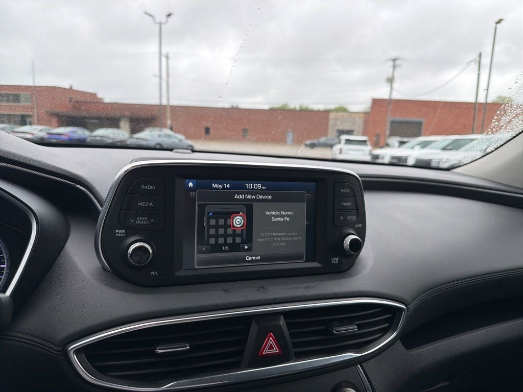2019 Hyundai SANTA FE SE