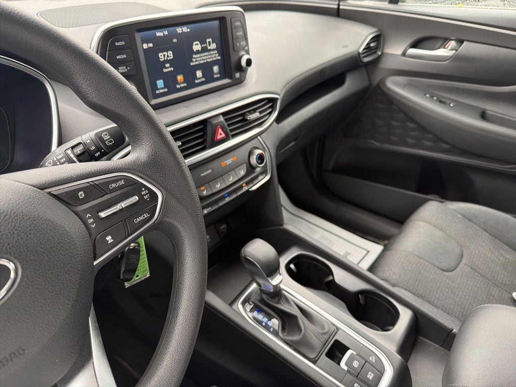 2019 Hyundai SANTA FE SE