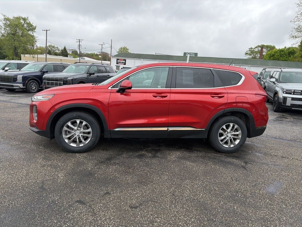 2019 Hyundai SANTA FE SE