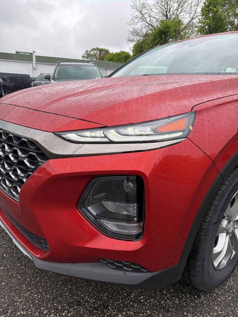 2019 Hyundai SANTA FE SE