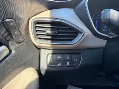 2019 Hyundai SANTA FE Ultimate