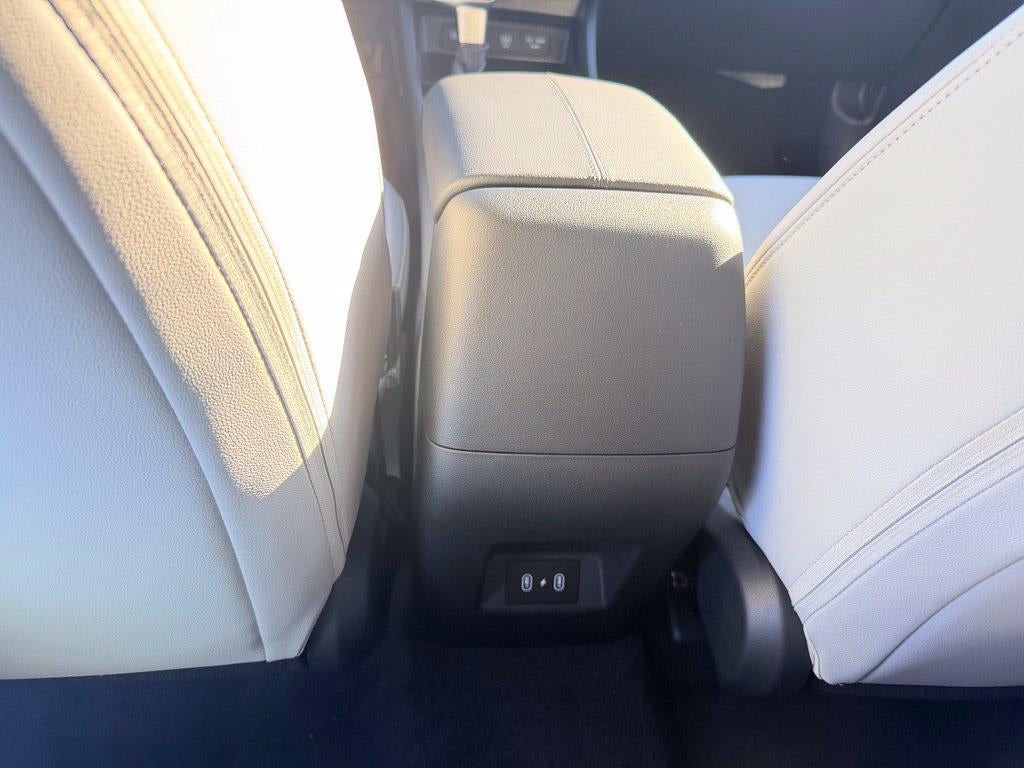2027 Hyundai SANTA CRUZ SE
