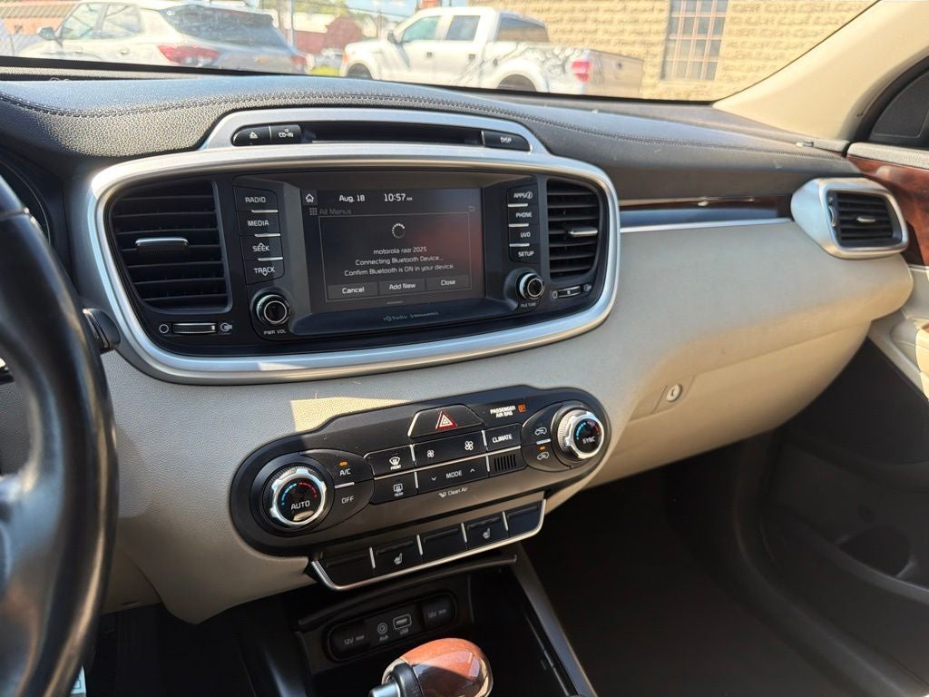 2018 Kia Sorento LX