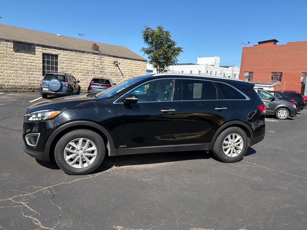 2018 Kia Sorento LX