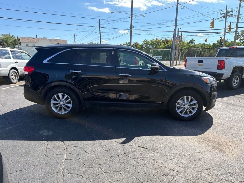 2018 Kia Sorento LX