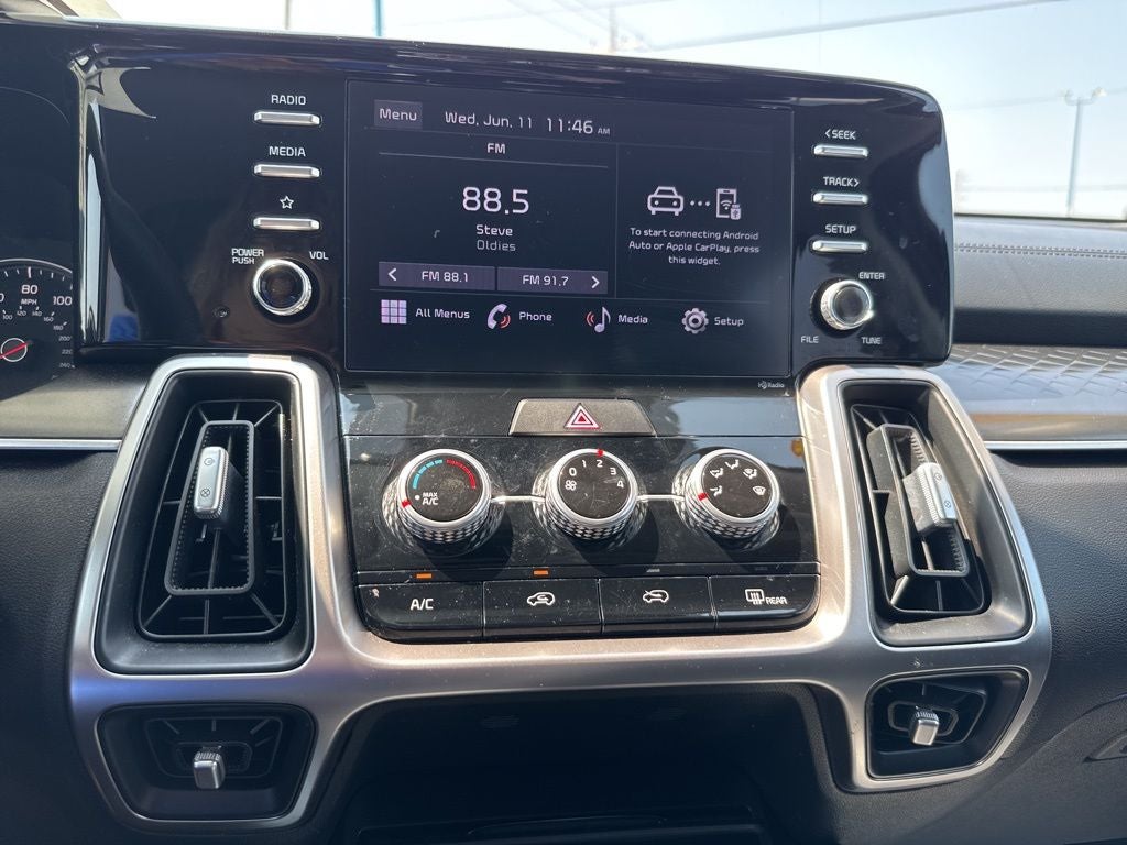2022 Kia Sorento LX