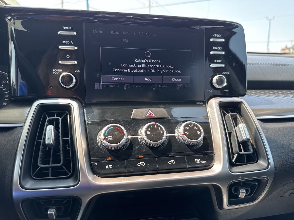 2022 Kia Sorento LX