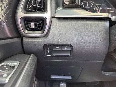 2022 Kia Sorento LX