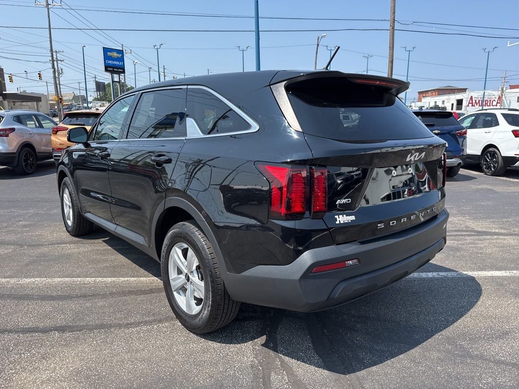 2022 Kia Sorento LX