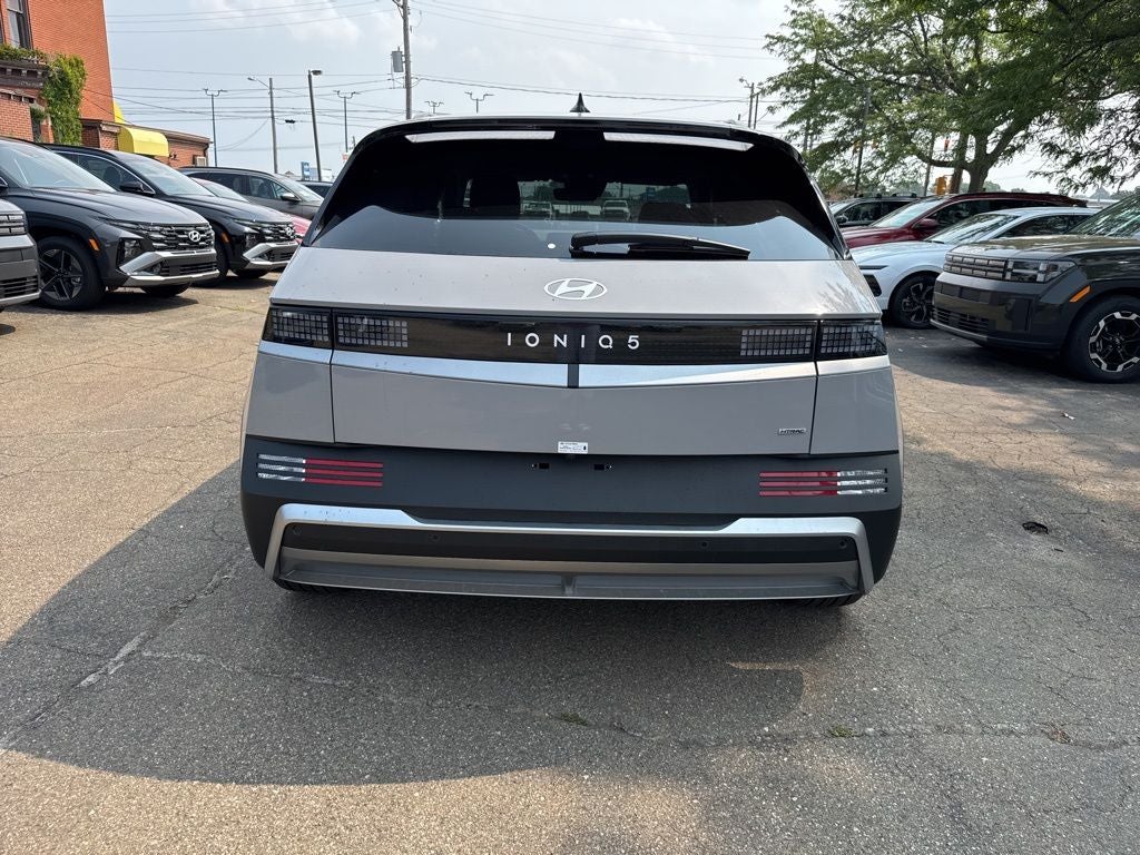 2025 Hyundai IONIQ 5 SEL