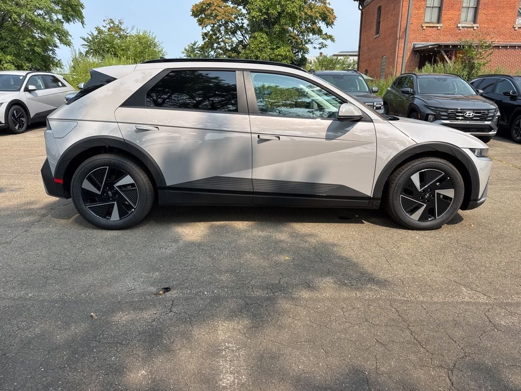 2025 Hyundai IONIQ 5 SEL