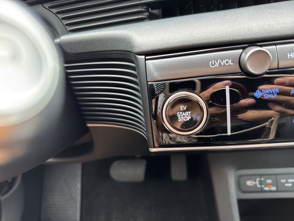 2025 Hyundai IONIQ 5 SEL