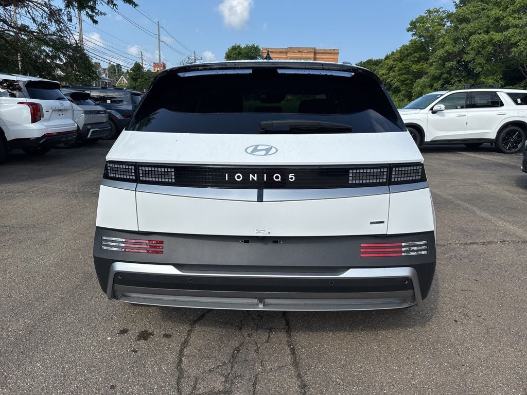 2025 Hyundai IONIQ 5 SEL