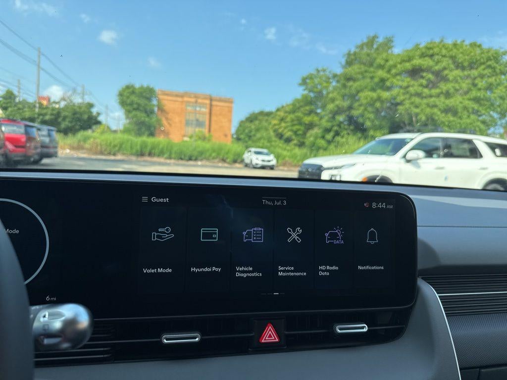 2025 Hyundai IONIQ 5 SEL