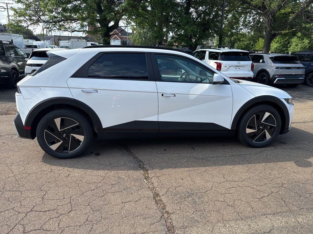 2025 Hyundai IONIQ 5 SEL