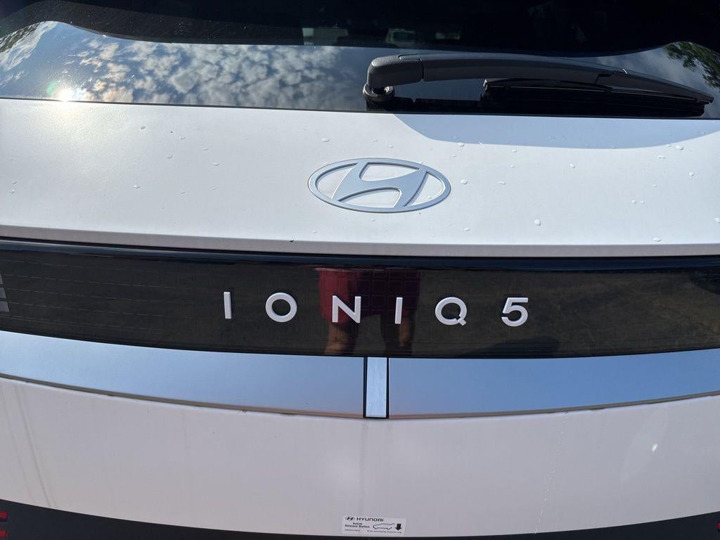 2025 Hyundai IONIQ 5 SEL