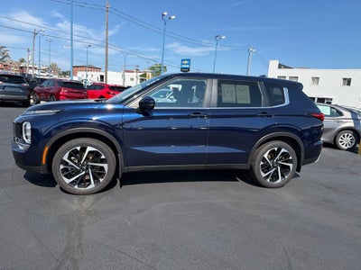 2024 Mitsubishi Outlander SE