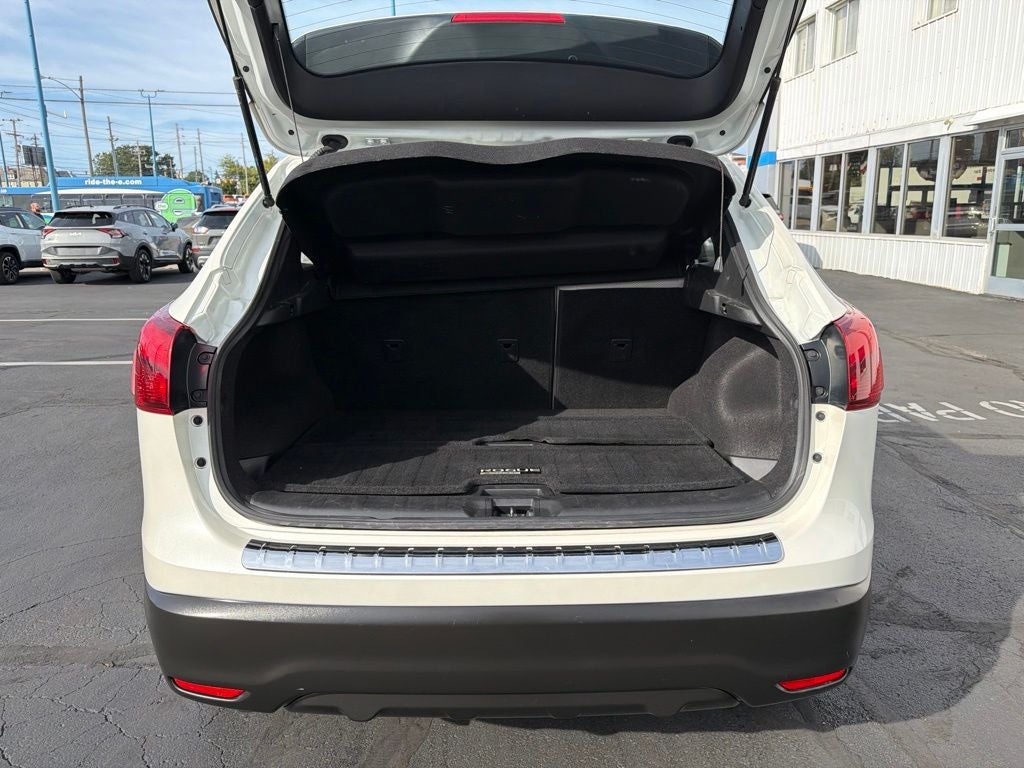 2018 Nissan Rogue Sport SV