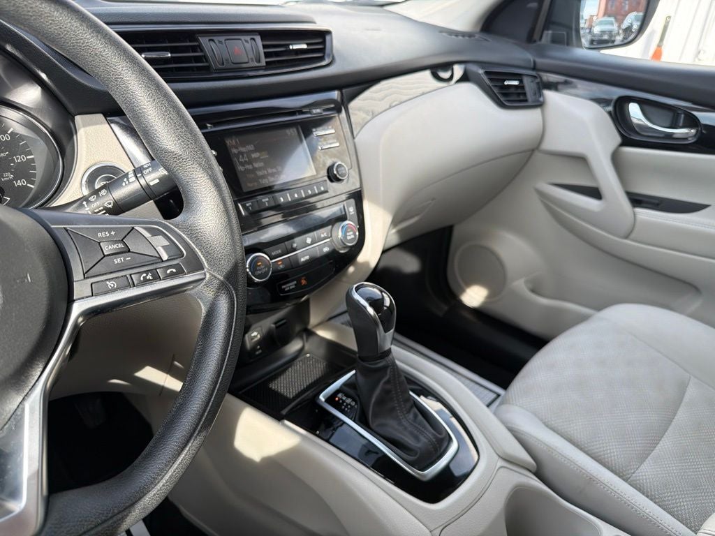 2018 Nissan Rogue Sport SV