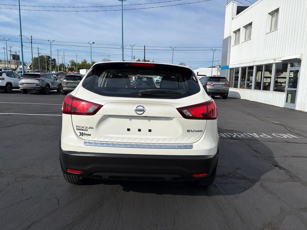 2018 Nissan Rogue Sport SV