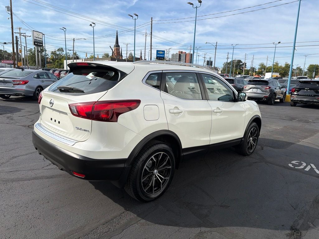 2018 Nissan Rogue Sport SV