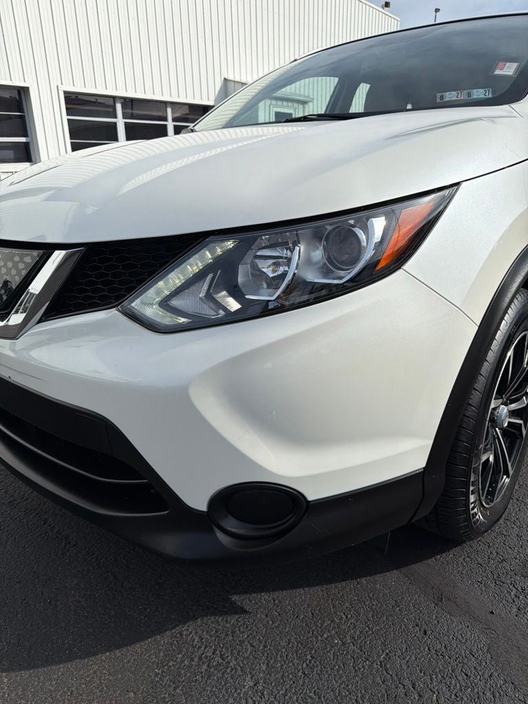 2018 Nissan Rogue Sport SV