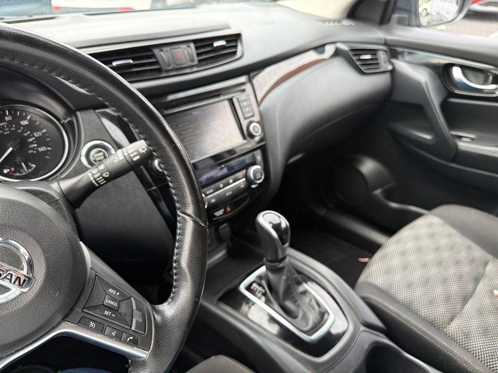 2020 Nissan Rogue Sport SV