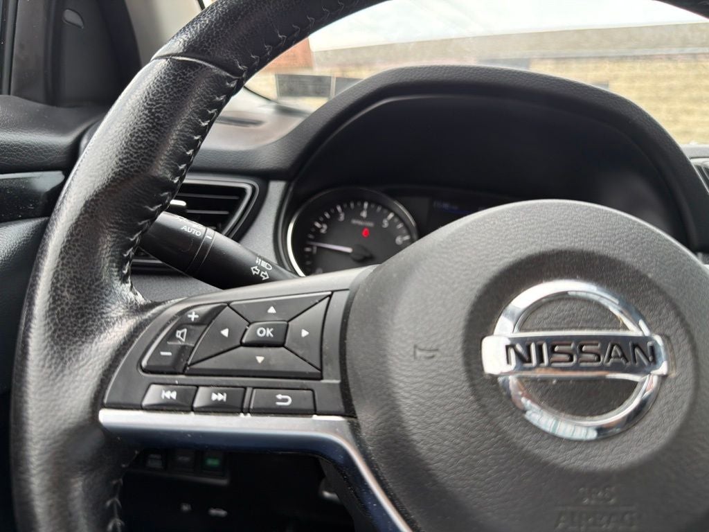 2020 Nissan Rogue Sport SV