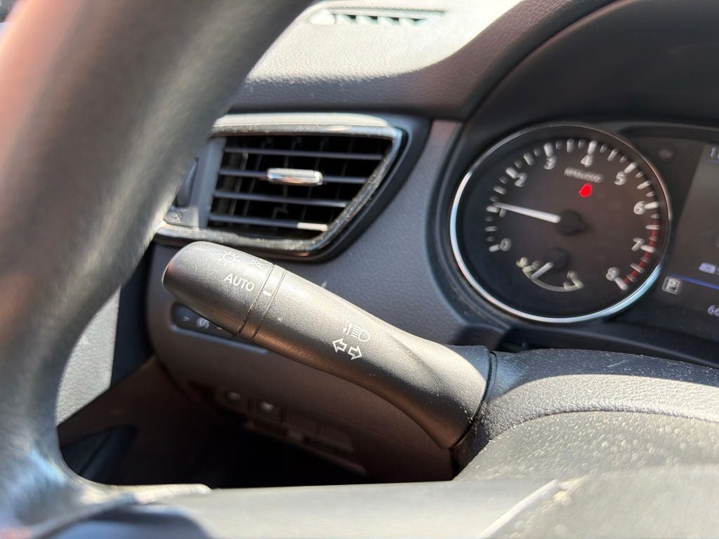 2020 Nissan Rogue Sport S
