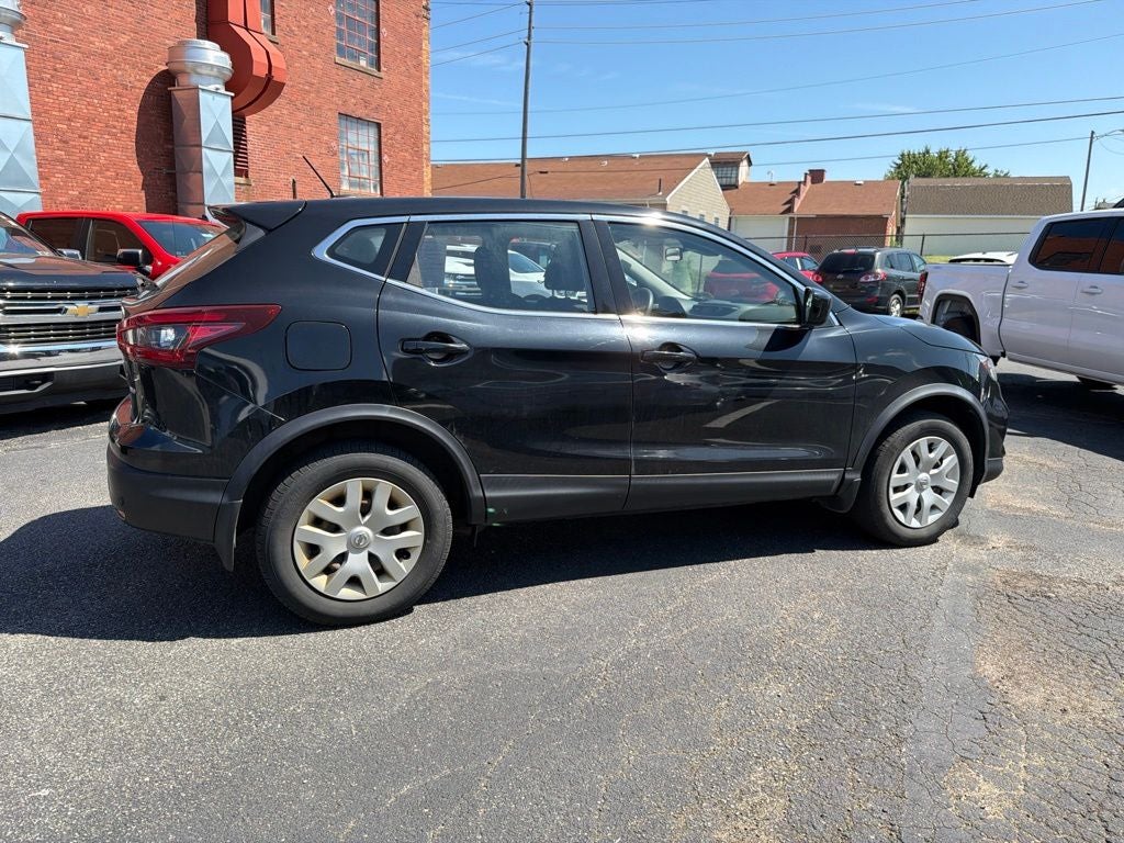 2020 Nissan Rogue Sport S
