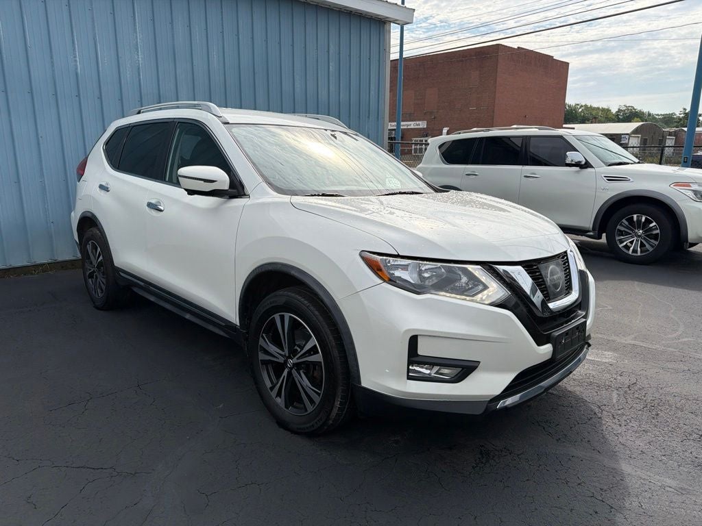 2017 Nissan Rogue SL