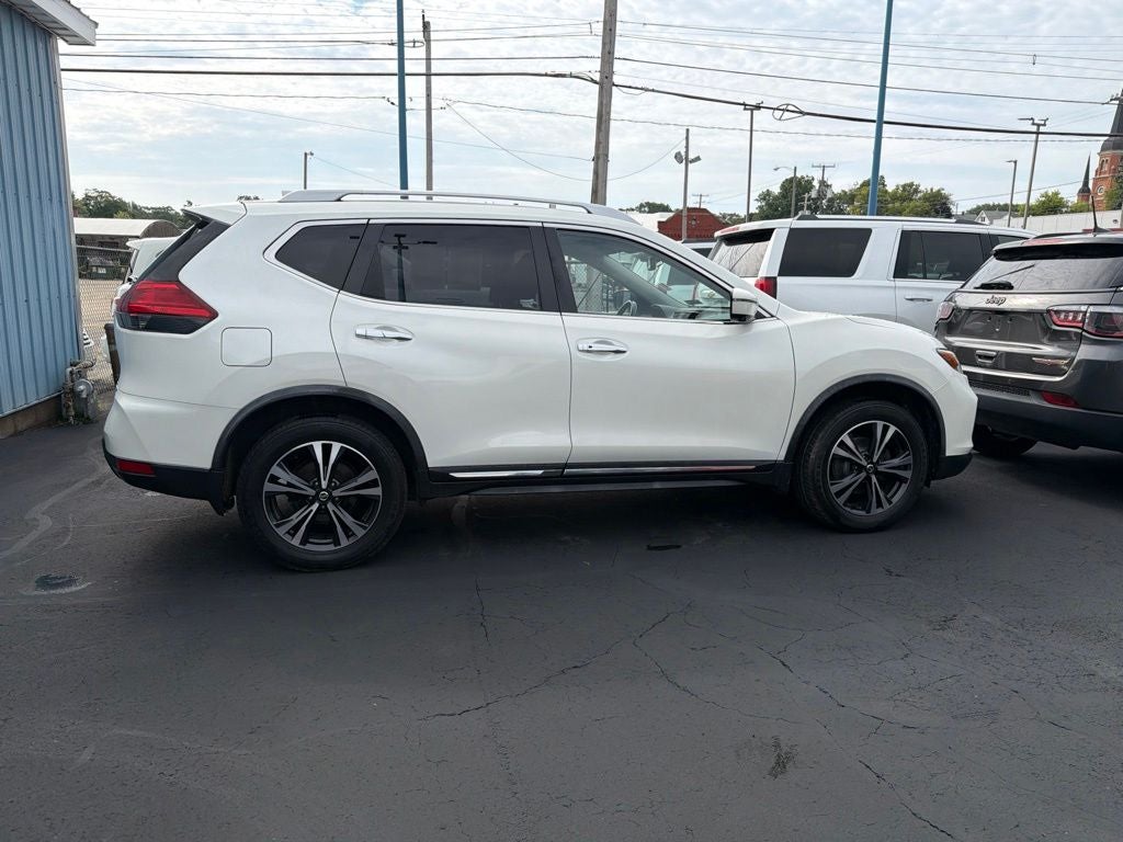 2017 Nissan Rogue SL