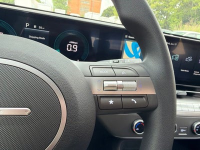 2026 Hyundai KONA SE