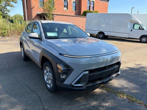 2027 Hyundai KONA SE