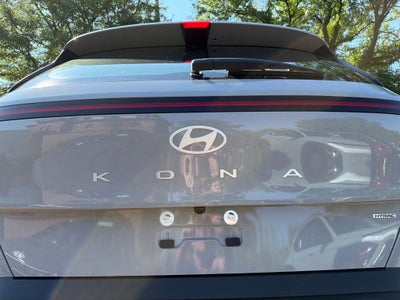 2027 Hyundai KONA SE