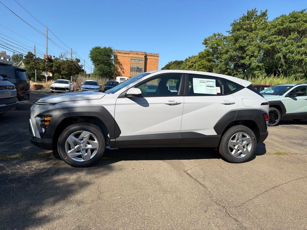2027 Hyundai KONA SE