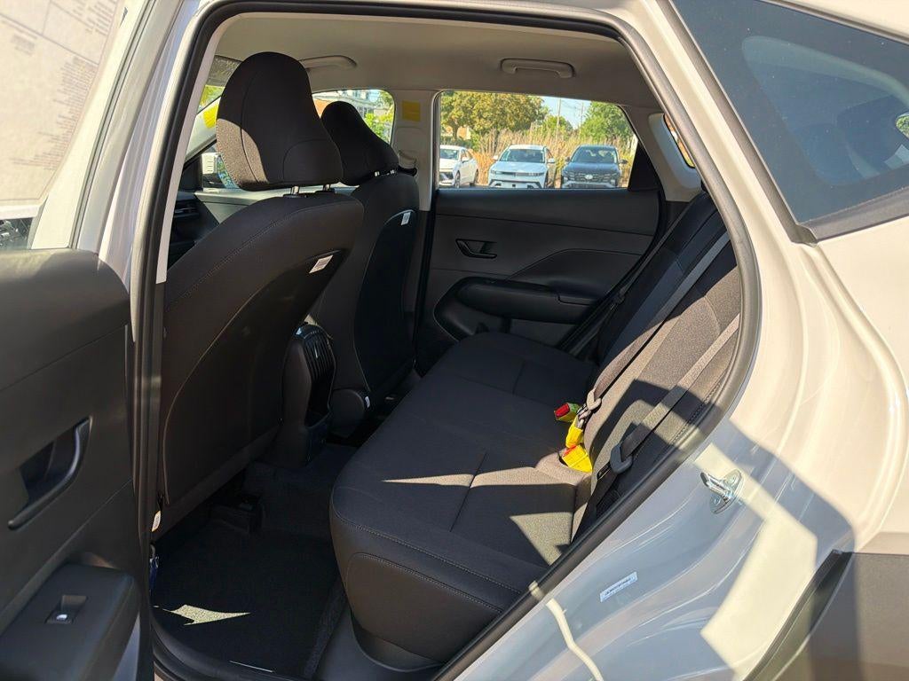 2027 Hyundai KONA SE