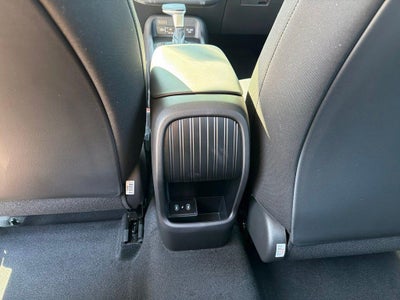 2027 Hyundai KONA SE