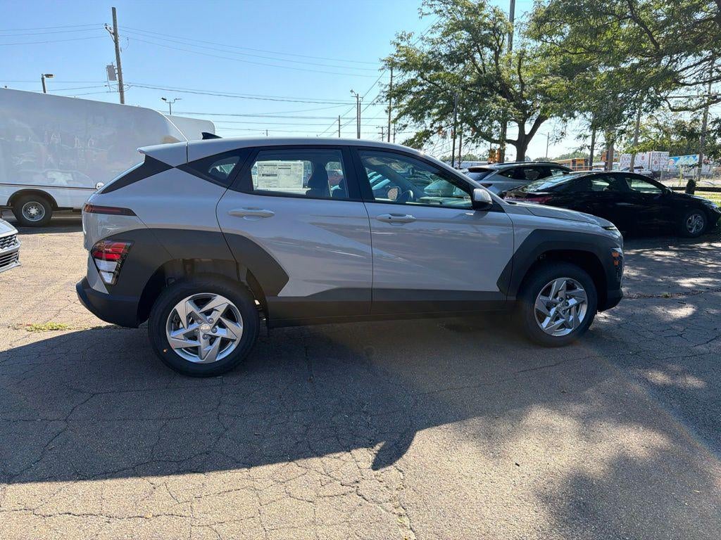 2027 Hyundai KONA SE