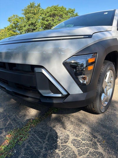 2027 Hyundai KONA SE