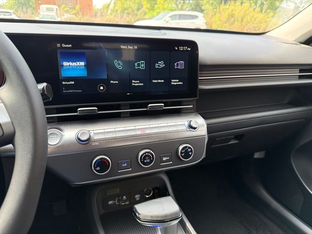 2027 Hyundai KONA SE